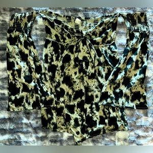 Venus EUC Black and Grey Bell Sleeve Smocked Romper